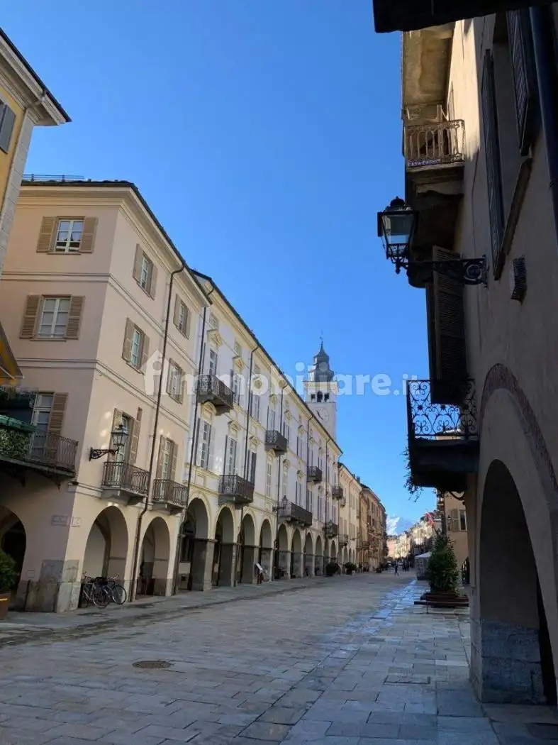 Trilocale via Roma, Centro Storico, Cuneo - foto 4
