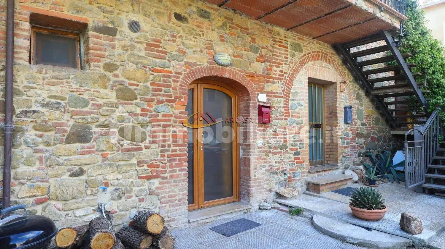 Appartamento in vendita a Sinalunga