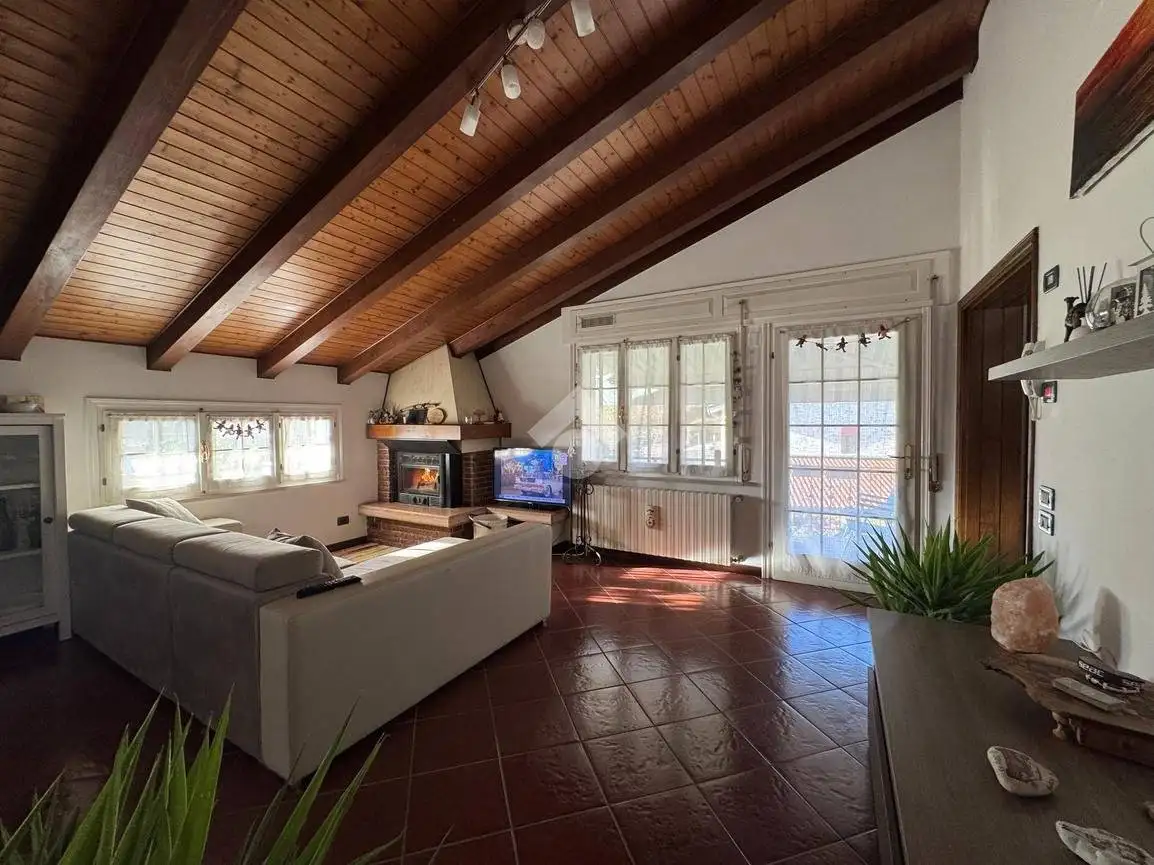 Appartamento in vendita a Tarzo