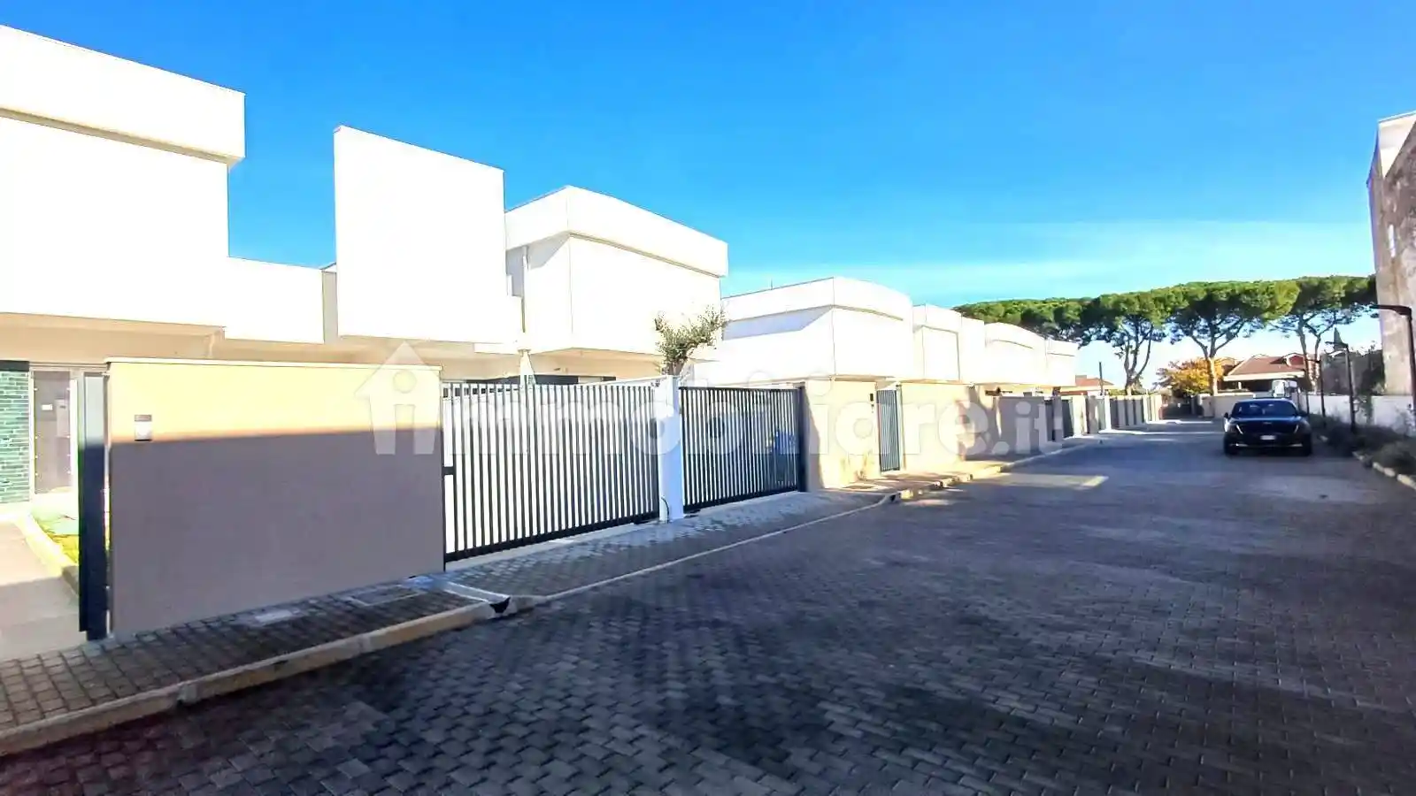 Villa a schiera corso Alcide De Gasperi 499, Carbonara di Bari, Bari - foto 3