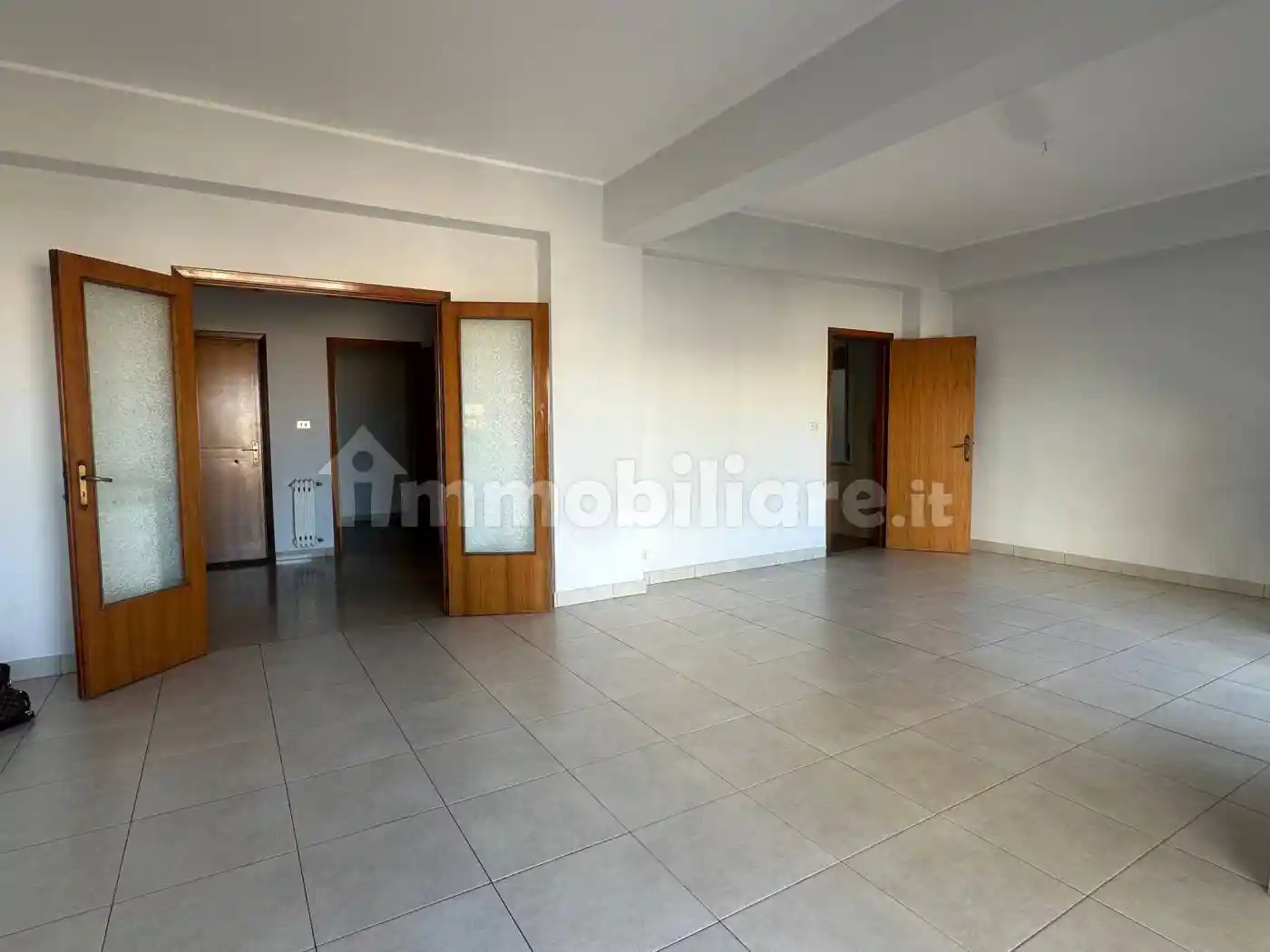 Trilocale via Ugo di Sant'Onofrio 25, Centro, Barcellona Pozzo di Gotto - foto 2