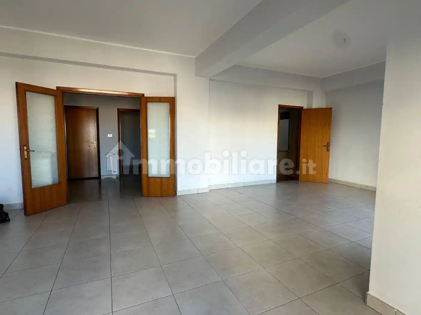 Trilocale via Ugo di Sant'Onofrio 25, Centro, Barcellona Pozzo di Gotto - foto 3