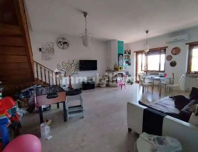 Villetta a schiera - foto 2