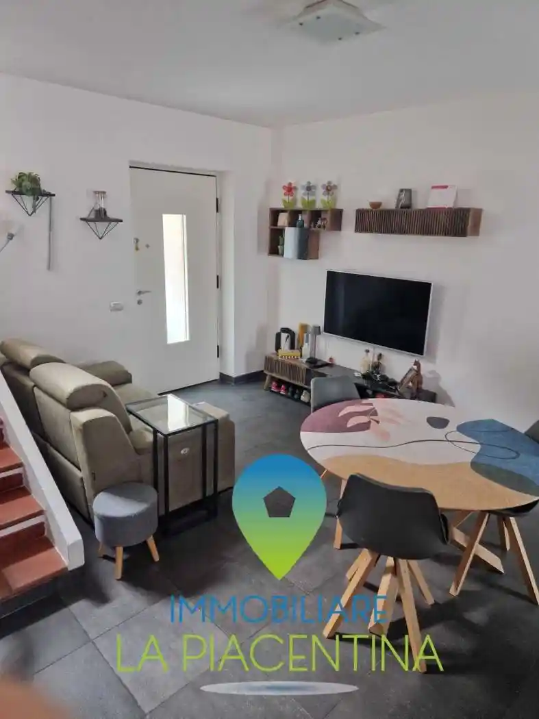 Terratetto unifamiliare Strada dell'Aguzzafame 33, Borgotrebbia, Piacenza - foto 2