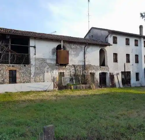 Villa in vendita a Pieve di Soligo