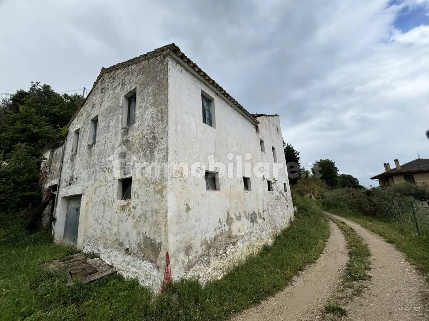 Rustico - Casale in vendita a Cupra Marittima