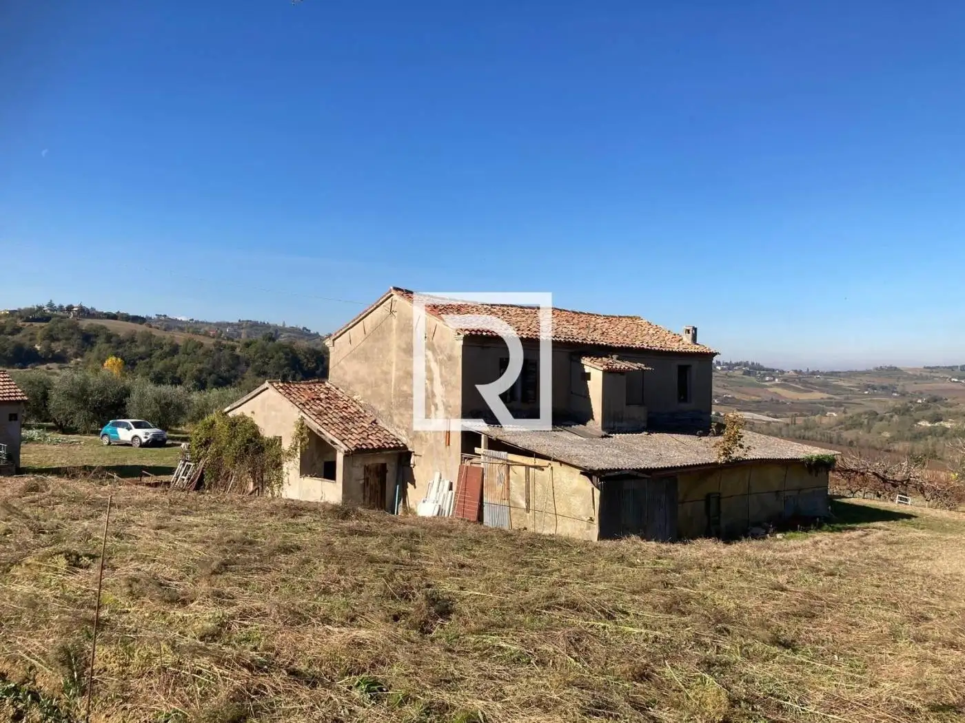 Rustico - Casale in vendita a Roncofreddo