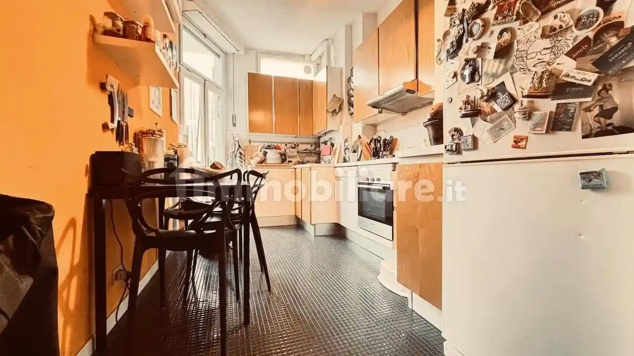 Trilocale buono stato, secondo piano, Pasteur, Milano - foto 4