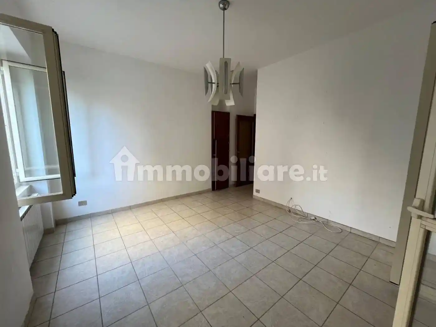 Trilocale via Ida Caciagli 12, Semicentro, Vercelli - foto 2