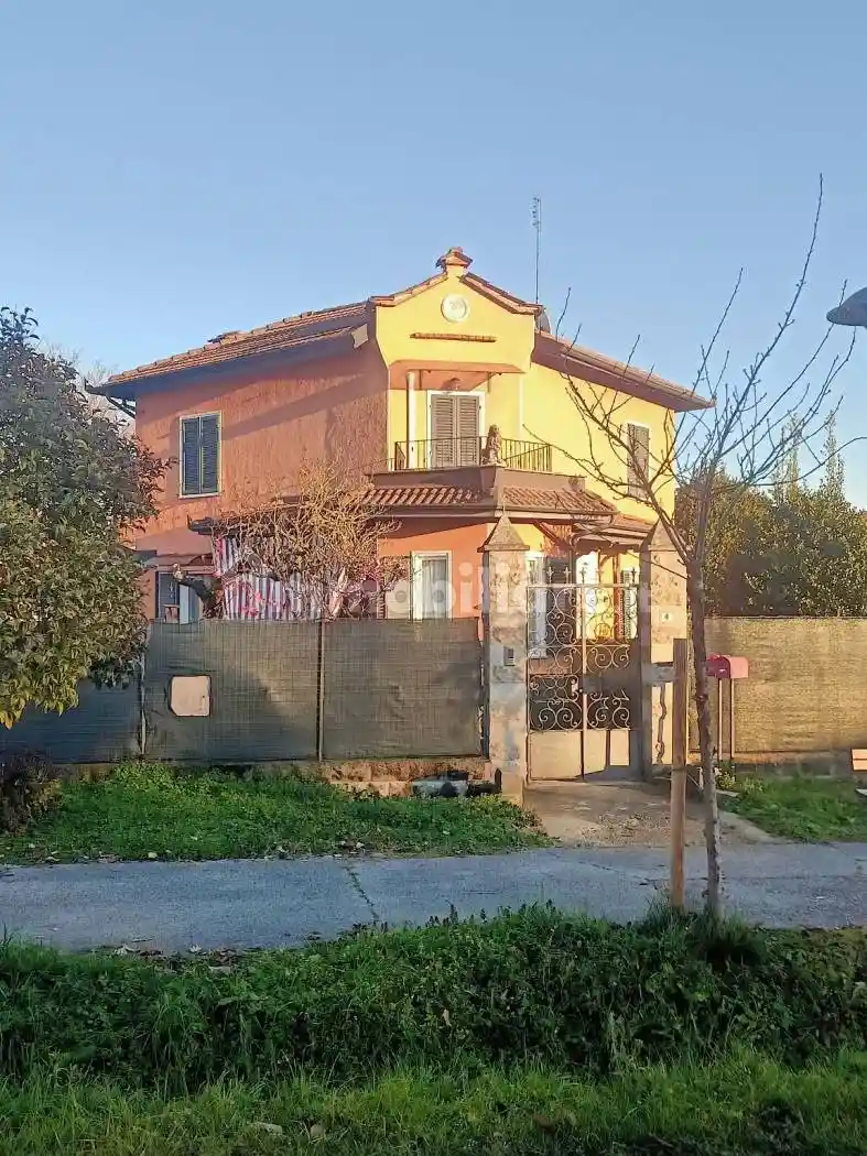 Trilocale viale Antonio Gramsci 4, Centro, Villafranca Piemonte - foto 3