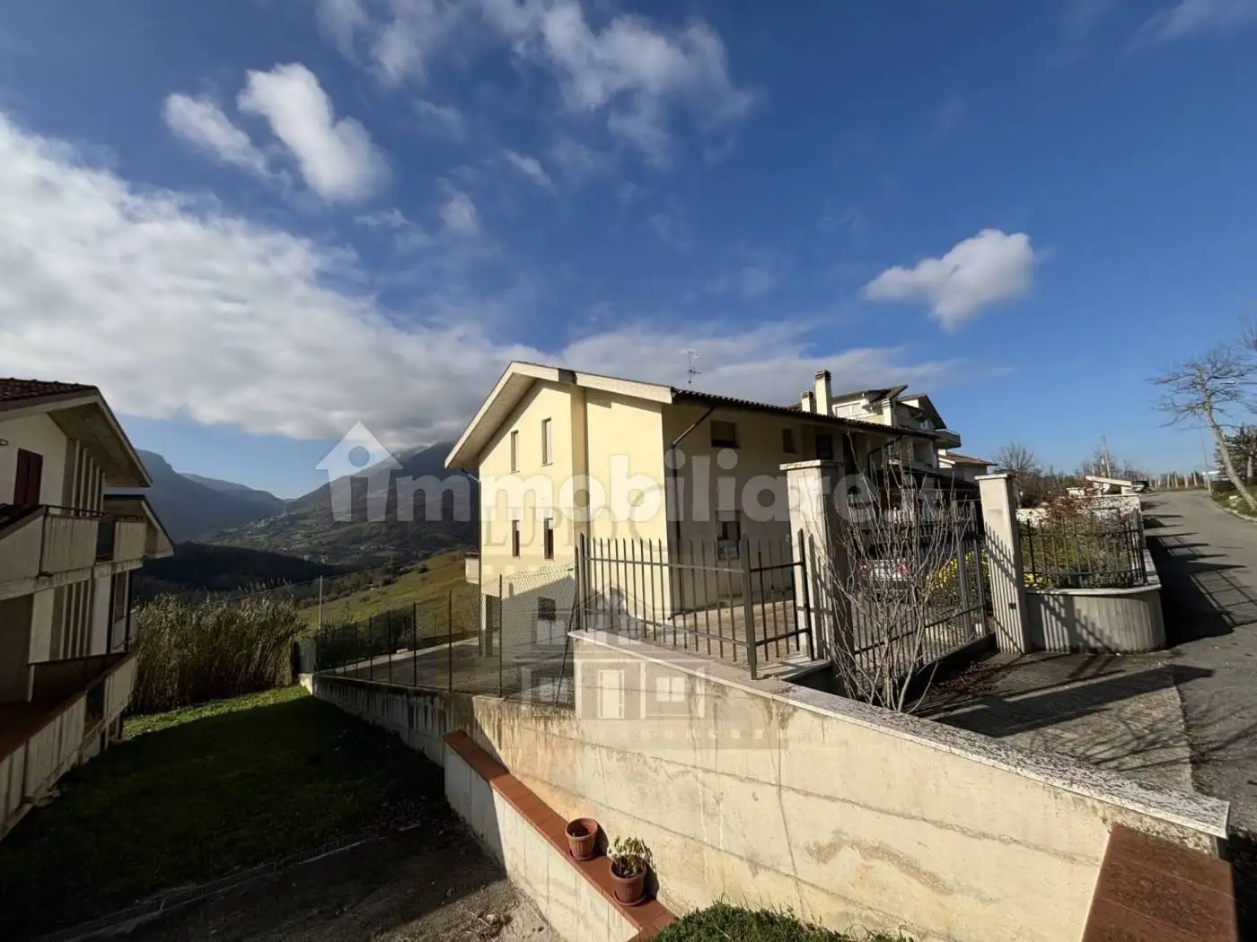 Villa unifamiliare Colle Santa Maria, Centro, Civitella del Tronto - foto 2