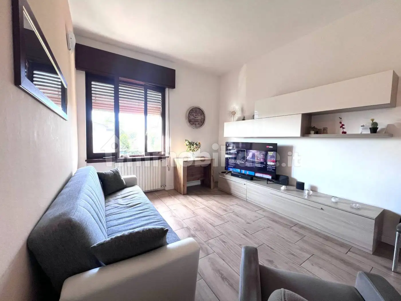 Appartamento in villa via Gran Sasso 84, Centro, Caronno Pertusella - foto 2