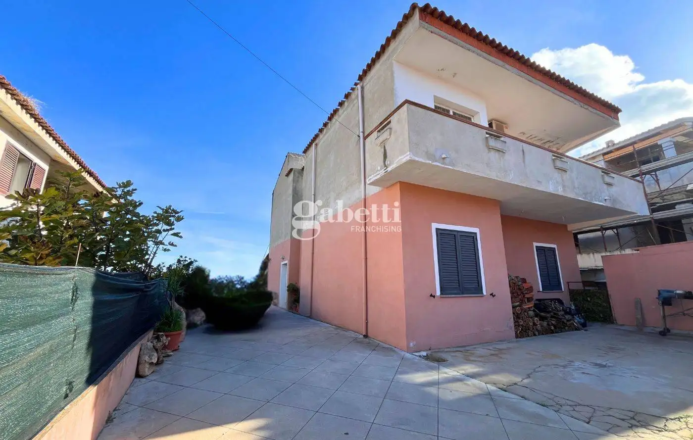 Appartamento in vendita a Torpè