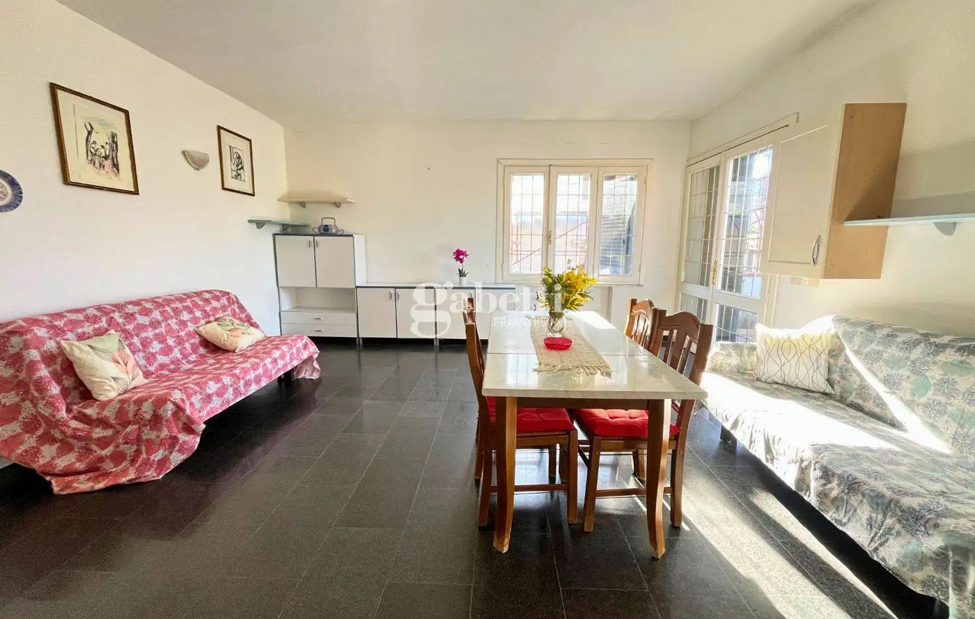 Trilocale via Rossini, 19, Centro, Torpè - foto 5