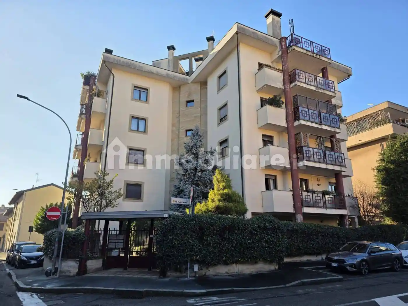 Appartamento via Antonio Canova 1, Legnarello, Legnano - foto 4