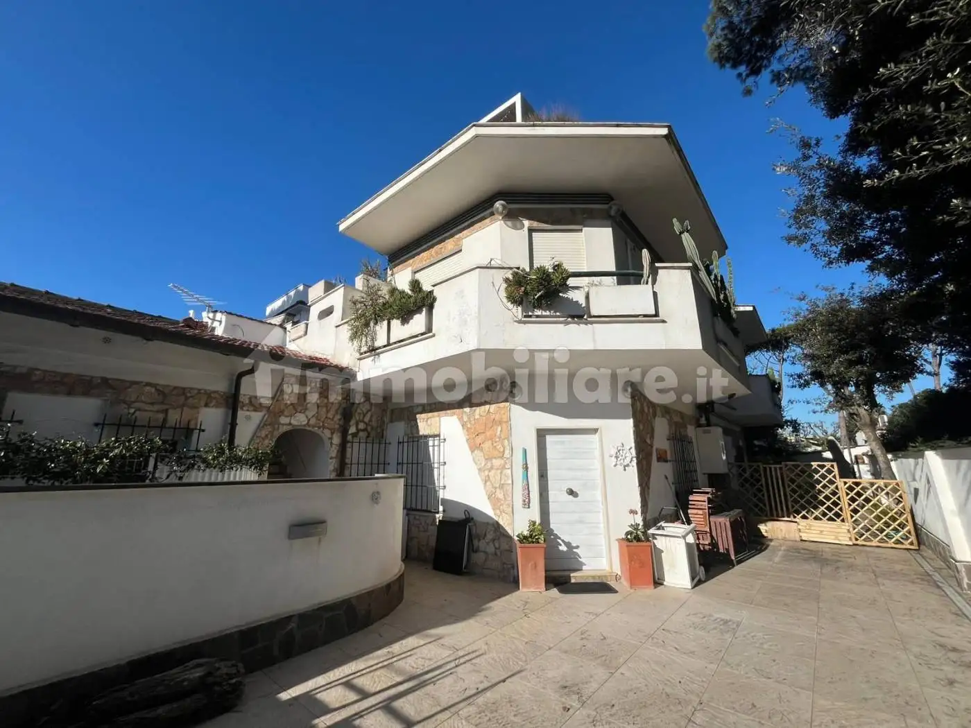 Appartamento in vendita a Fiumicino