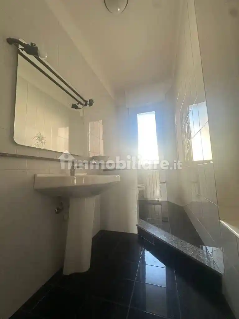 Appartamento via Viziano 10, Centro, Albenga - foto 5