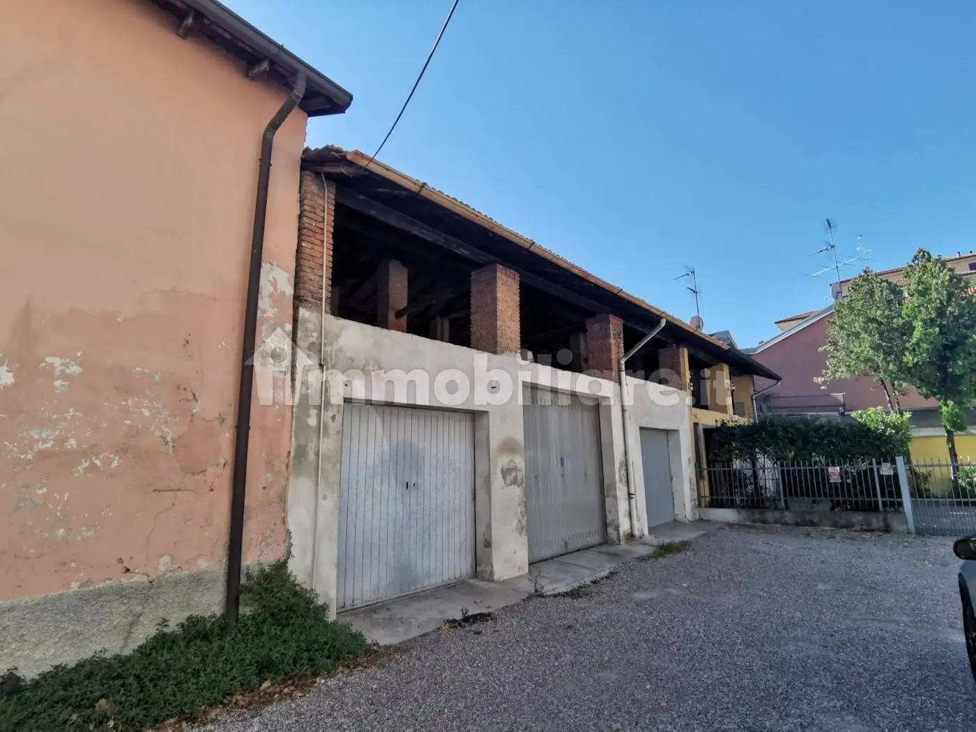 Rustico - Casale in vendita a Vanzago