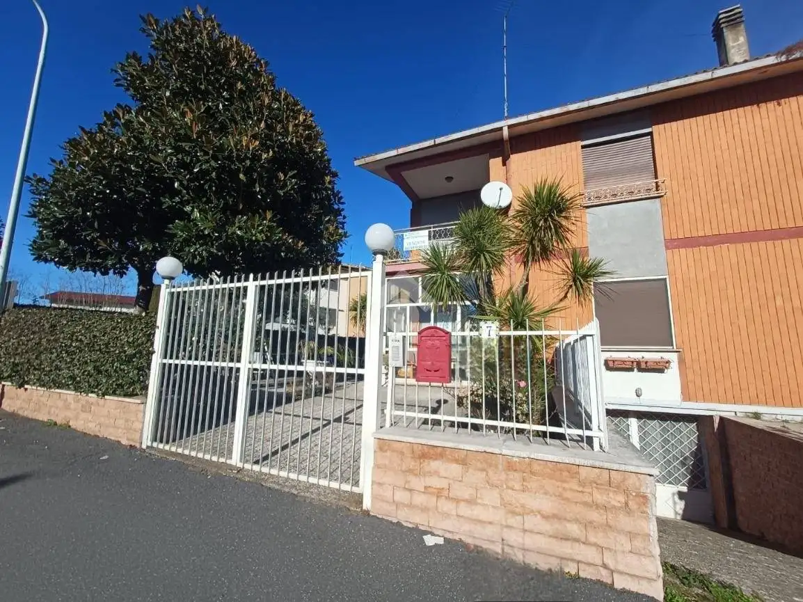 Villetta a schiera in vendita a Nepi