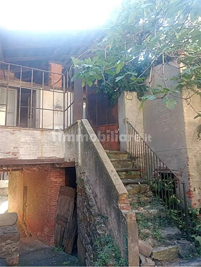 Rustico, da ristrutturare, 150 m², Donnas - foto 4