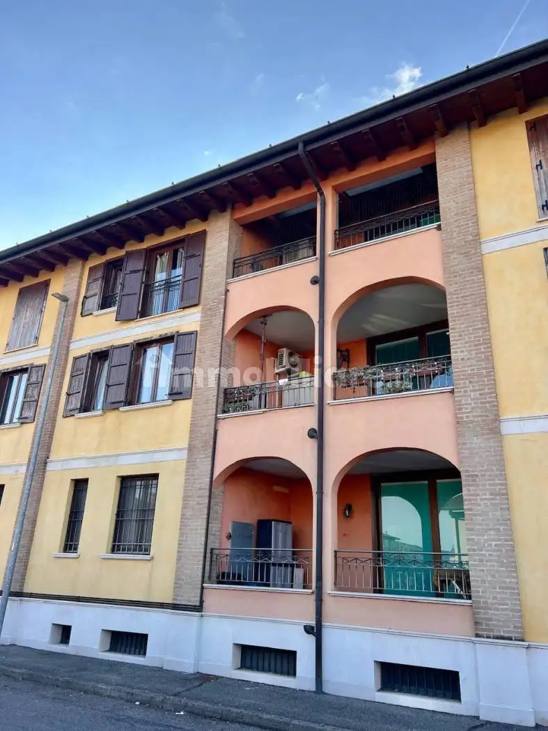 Appartamento in vendita a Brandico