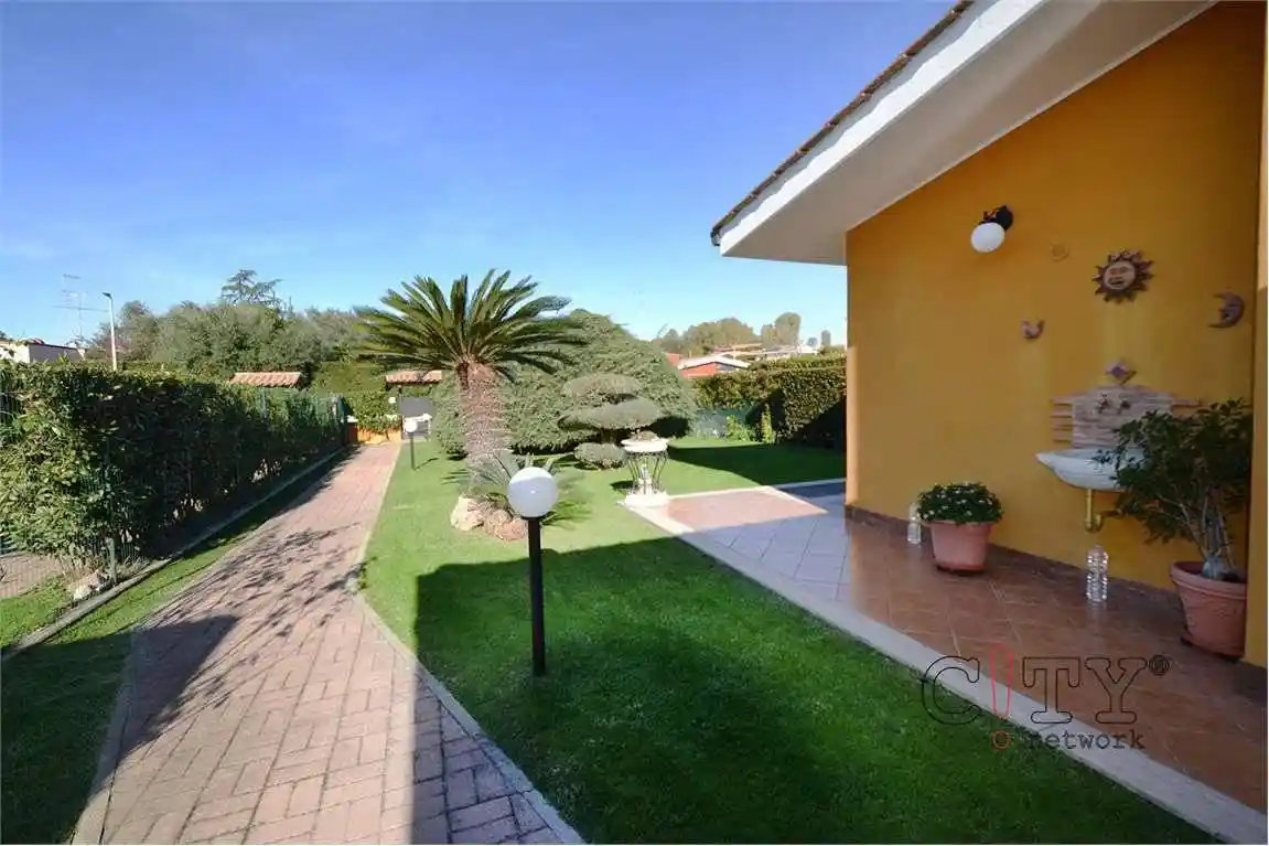 Villa bifamiliare via Didone, Colli di Enea - Sedici Pini, Pomezia - foto 3