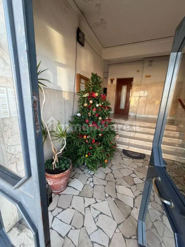 Appartamento in affitto a Napoli