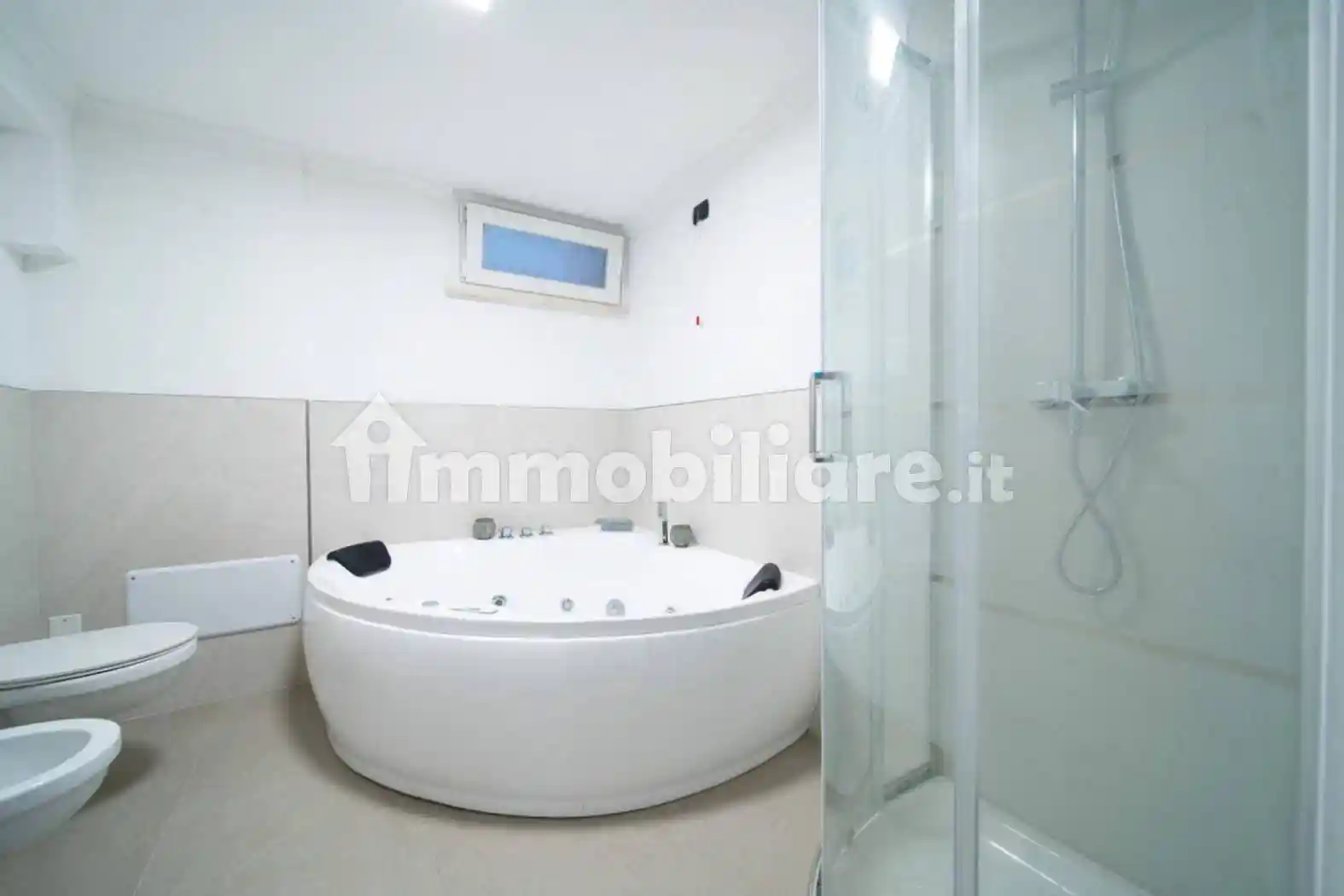 Villa unifamiliare viale della Fiera 8, Zona Fiera, Verona - foto 5