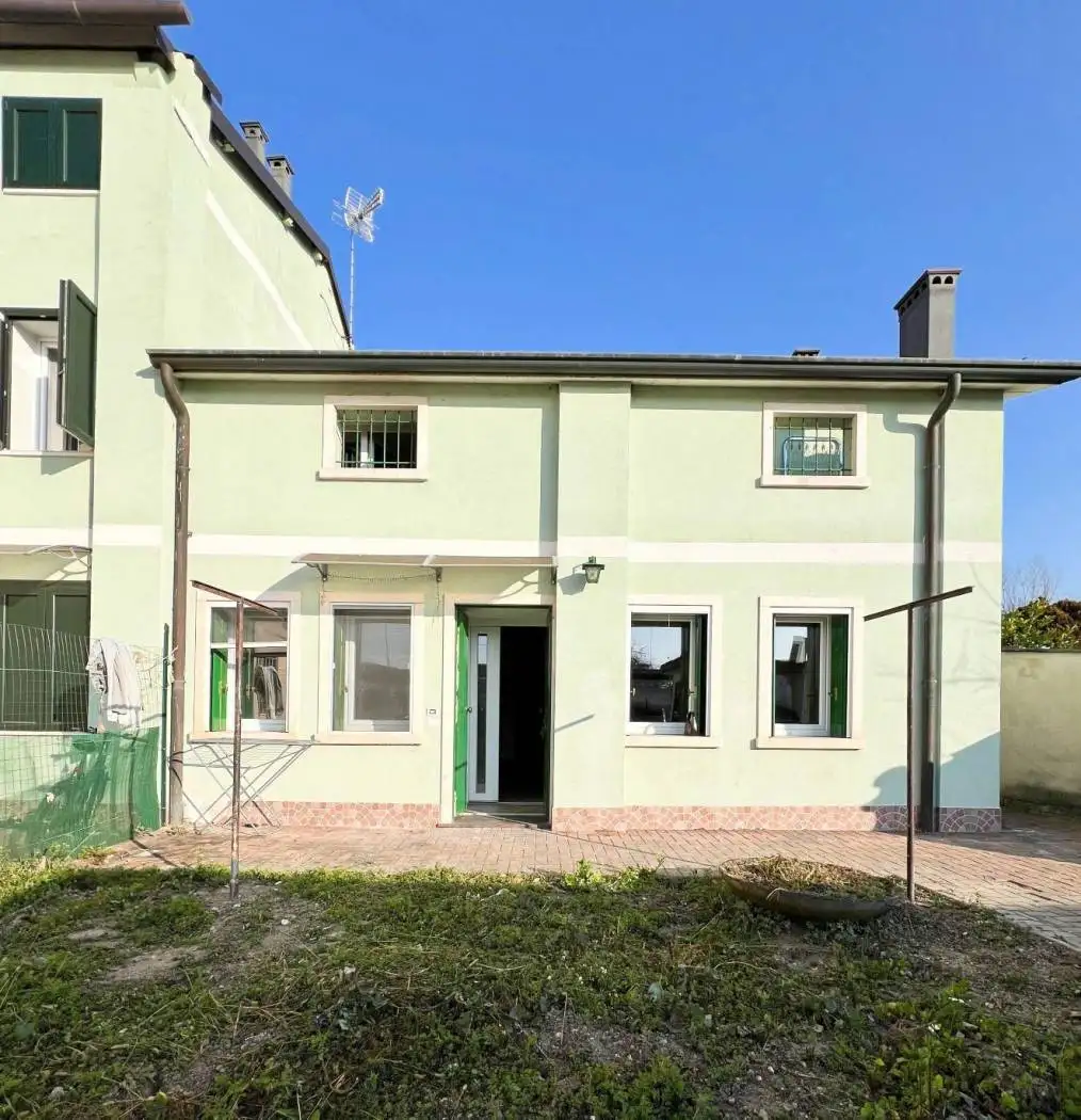 Casa indipendente in affitto a Vicenza