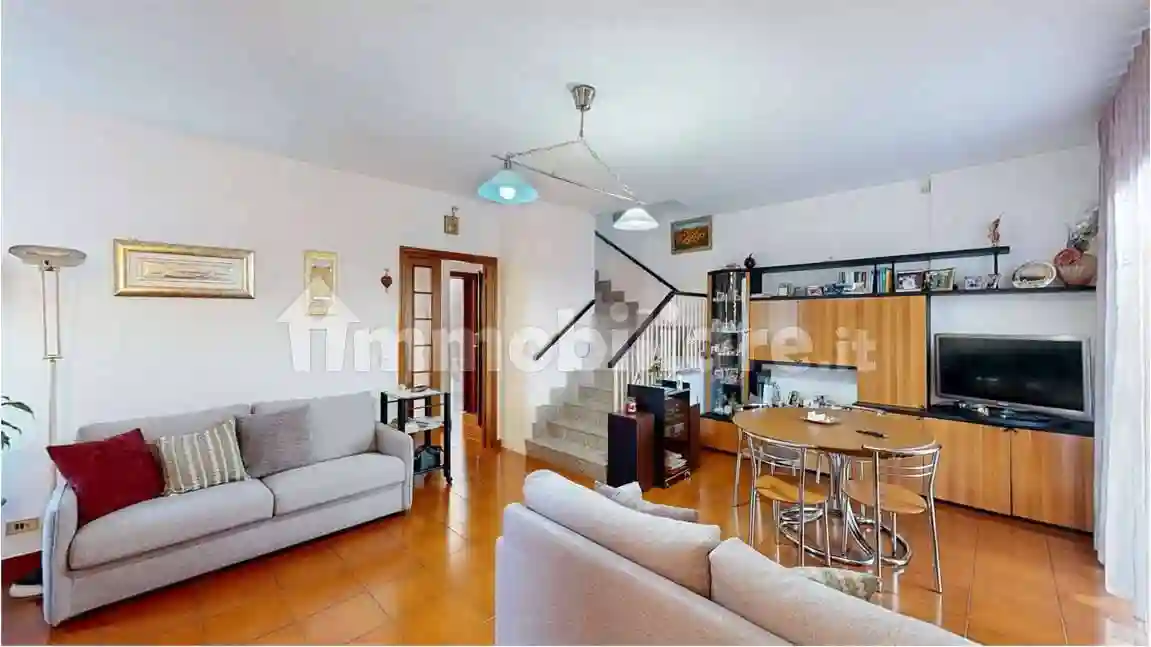 Villetta a schiera - foto 3