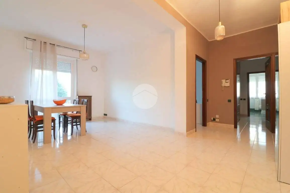 Trilocale via Papa Giovanni Xxiii 14, San Carlo - San Paolo, Rho - foto 2