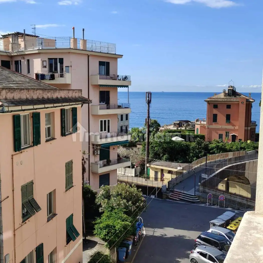 Appartamento in vendita a Genova
