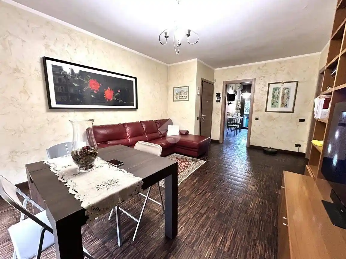 Trilocale via Giuseppe Garibaldi 145, Centro, Cornaredo - foto 2