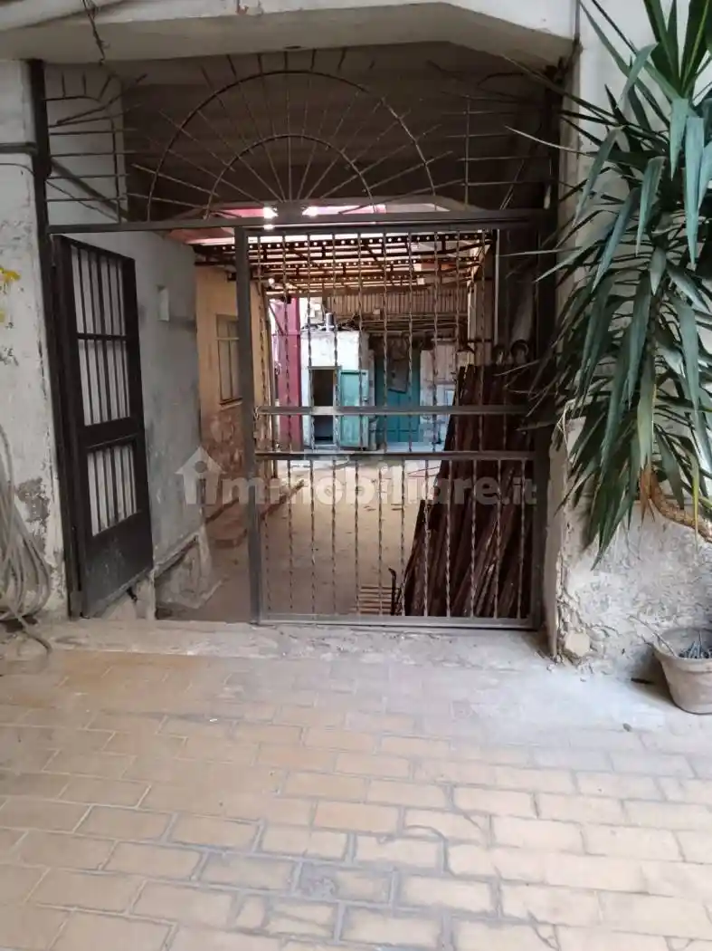 Appartamento via Monte San Michele, Secondigliano, Napoli - foto 2