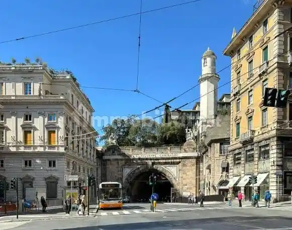 Trilocale piazza del Portello, Maddalena, Genova - foto 3