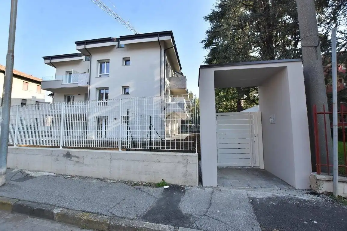 Trilocale via Venezia, Centro, Cassina de' Pecchi - foto 2