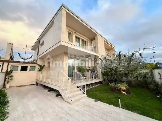 Villa in vendita a Camaiore