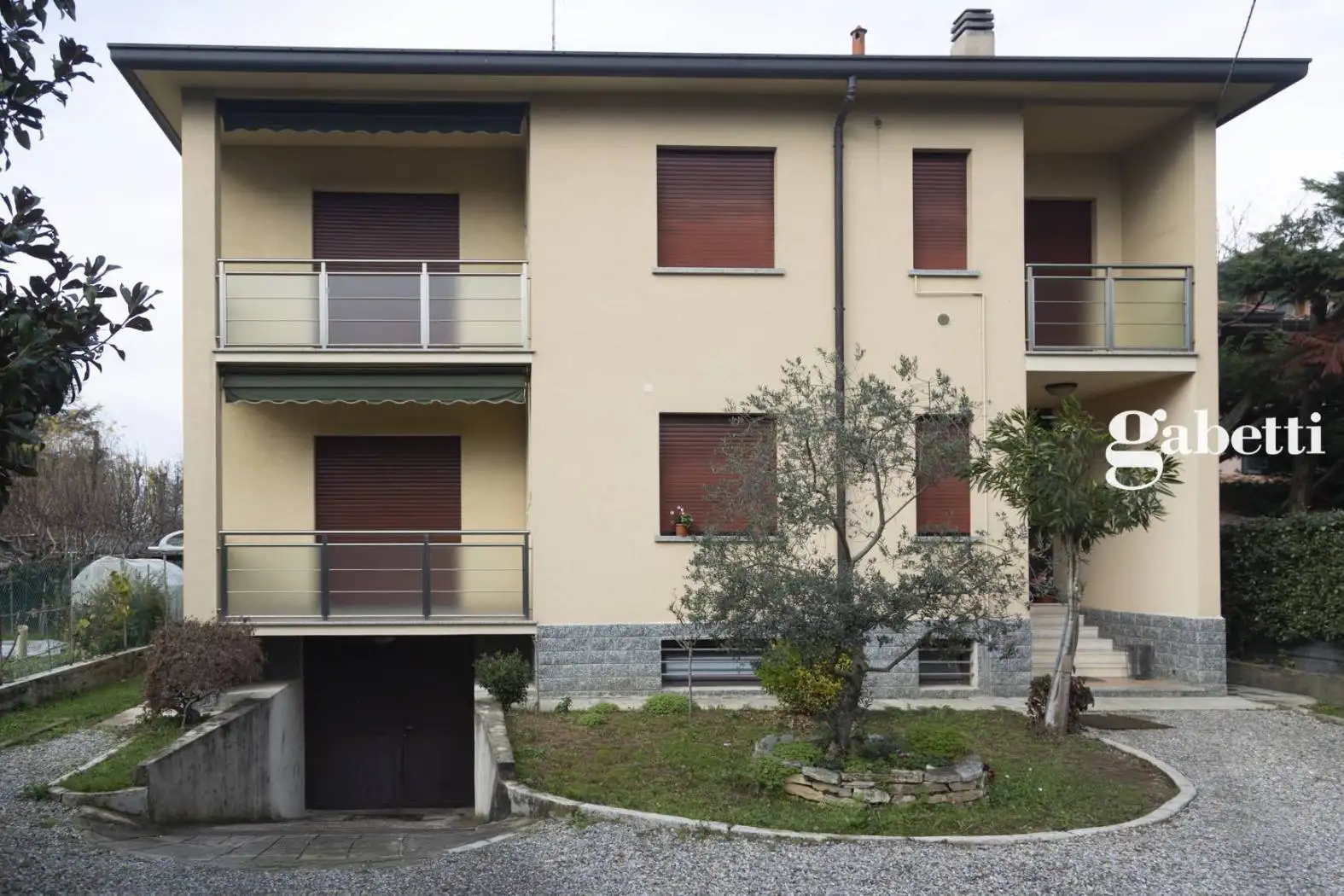 Casa indipendente in vendita a Bernareggio