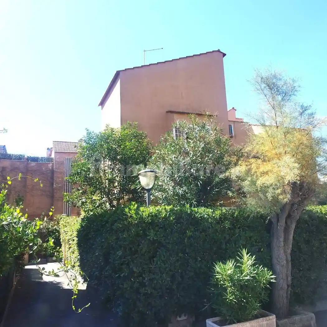 Villetta a schiera in vendita a Santa Marinella