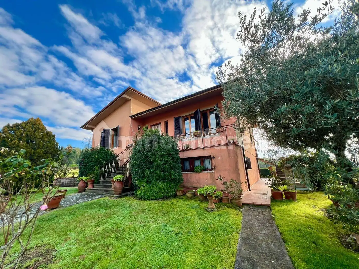 Villa in vendita a Montecarlo