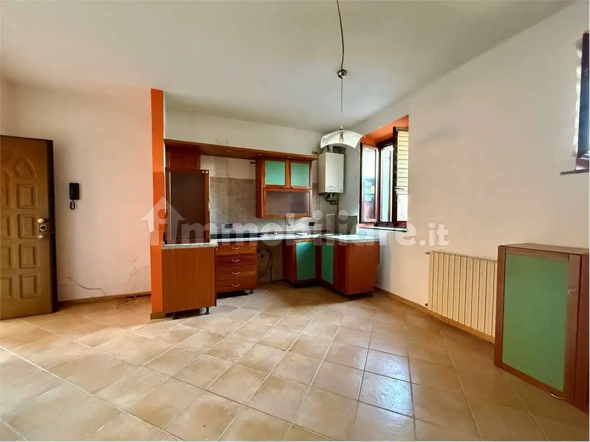 Bilocale buono stato, piano terra, Centro, Borgomanero - foto 5