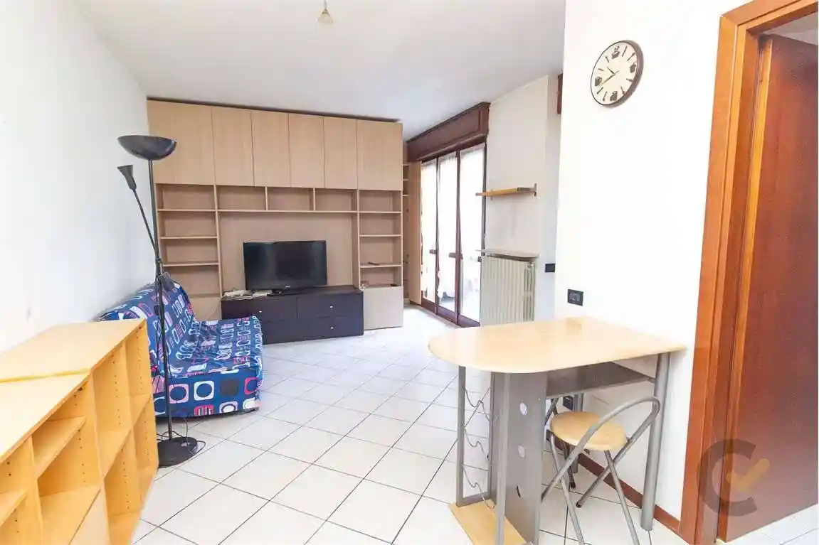 Monolocale via Vannucci, 14, Montello, Varese - foto 2