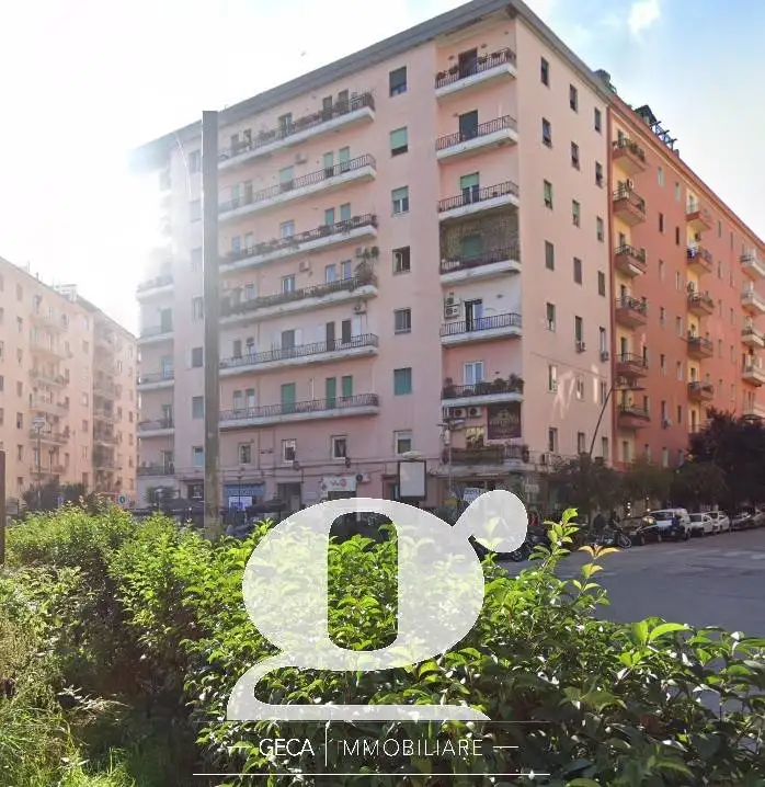 Appartamento in affitto a Napoli