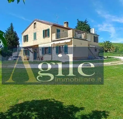 Rustico - Casale in vendita a Castignano