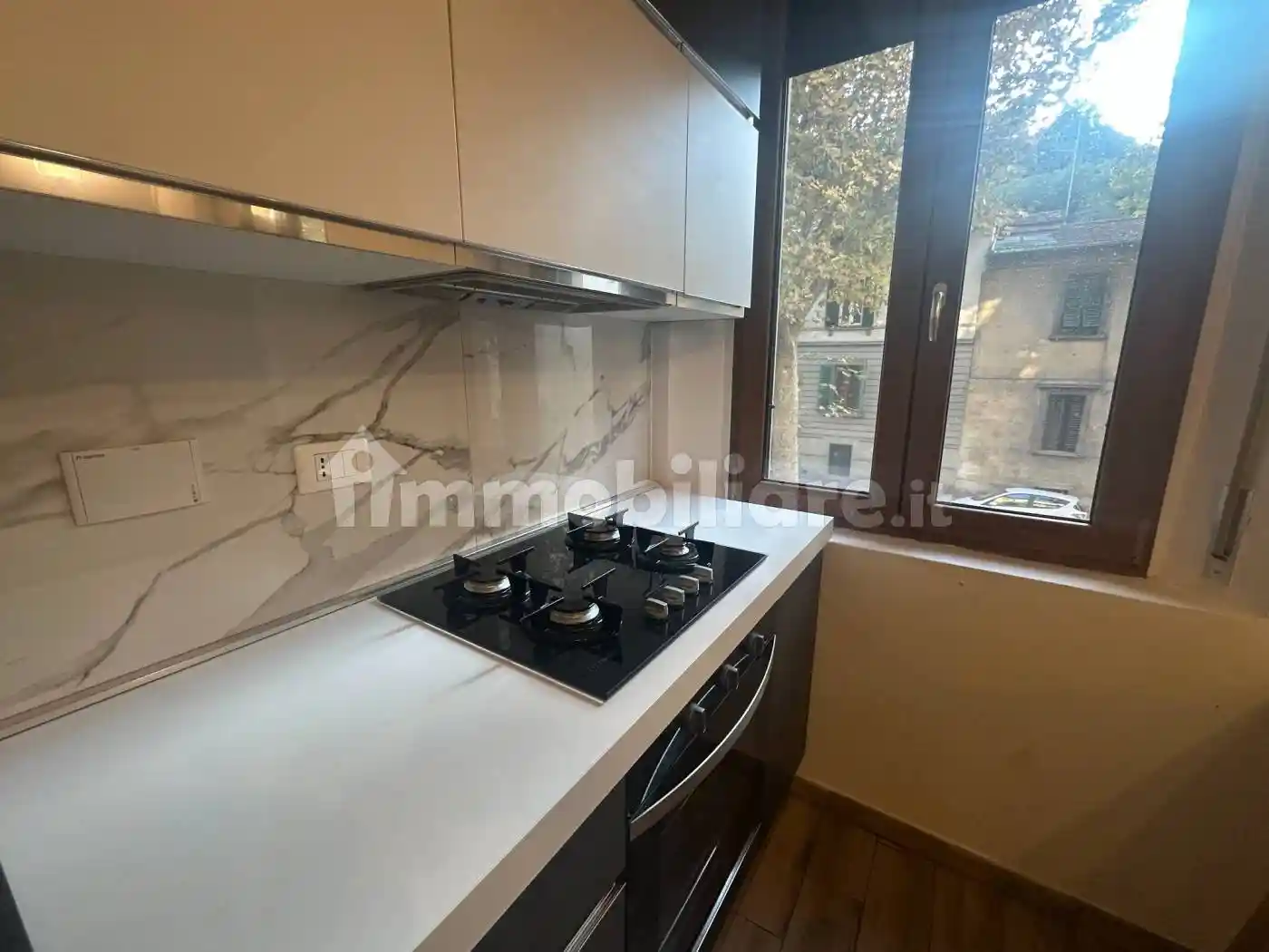 Quadrilocale ottimo stato, primo piano, Ponte alla Vittoria, Firenze - foto 4