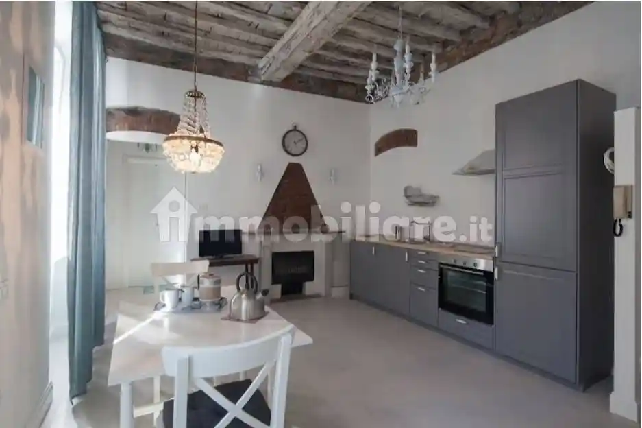 Bilocale ottimo stato, secondo piano, Centro Storico, La Spezia - foto 2