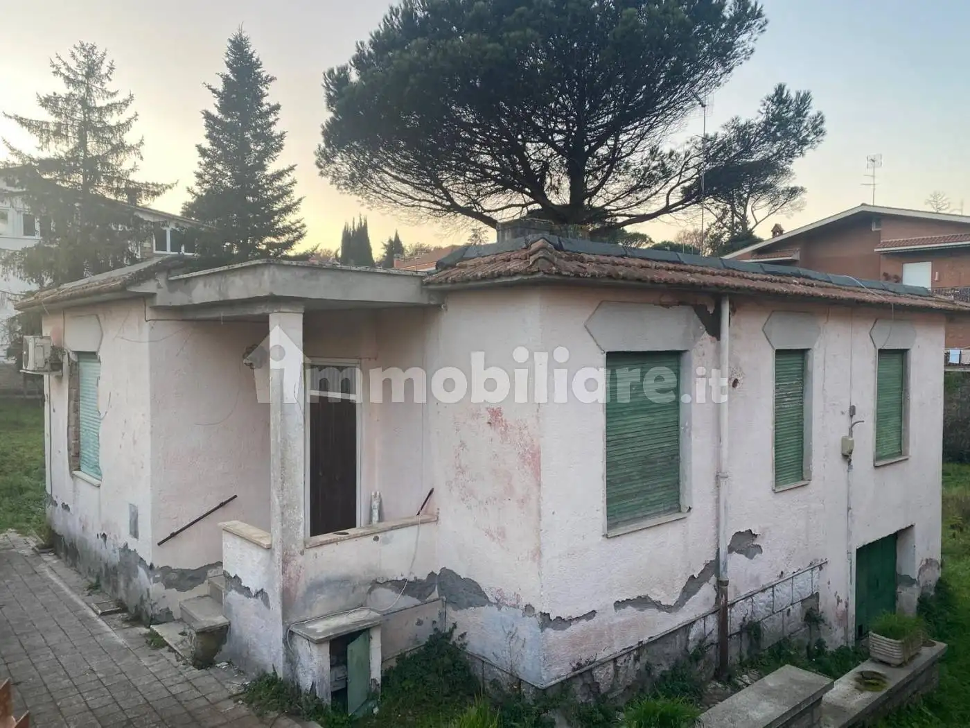 Casa indipendente in vendita a Roma