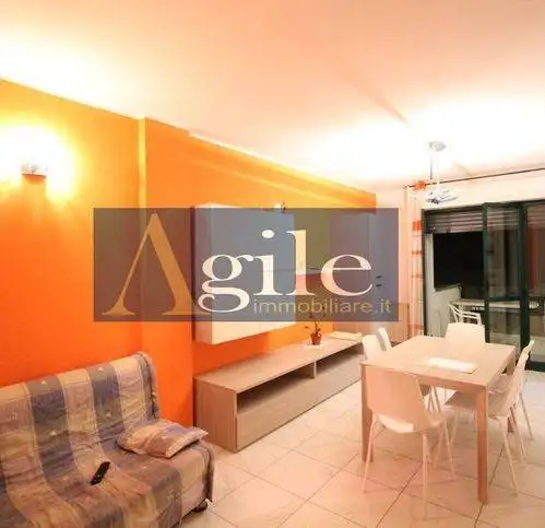 Trilocale via Rodi 10, Centro, Alba Adriatica - foto 3