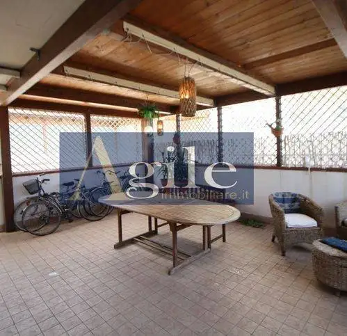 Trilocale via SanDe Santis 6, Centro, Alba Adriatica - foto 2