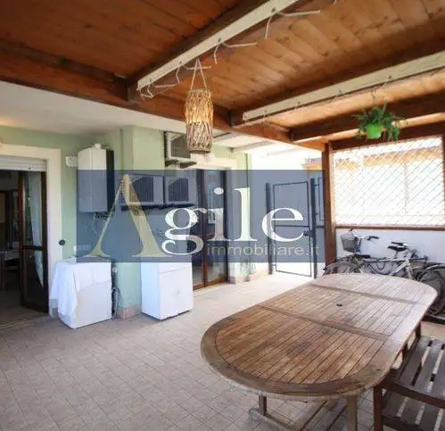 Trilocale via SanDe Santis 6, Centro, Alba Adriatica - foto 4